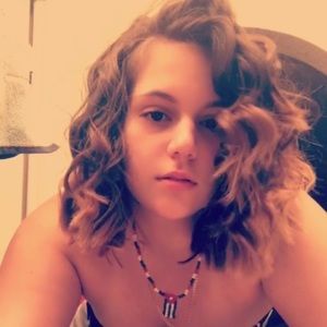 Meet your Posher, Lorena